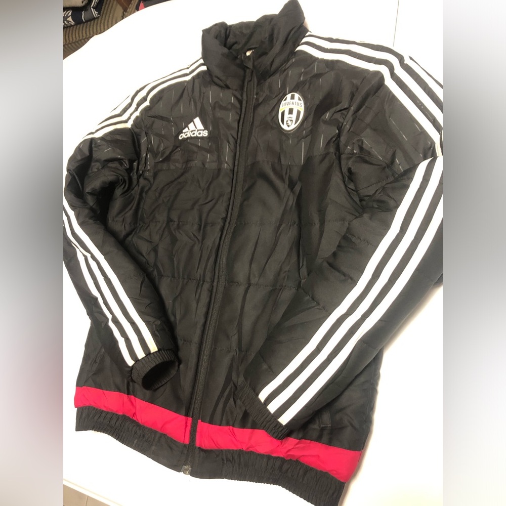 Vintage Adidas Black Juventus jacket - Picture 9 of 14